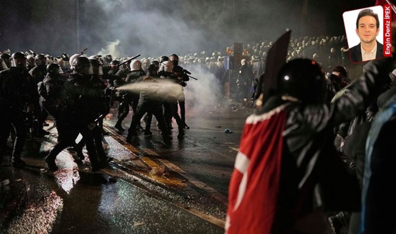 chp-istanbul-genclik-kollari-il-baskani-erdem-kara-gencleri-chp-degil-akp-sokaga-cikardi-BralDC6P.jpg