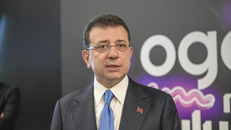 ekrem-imamoglunun-sosyal-medya-hesabina-erisim-engellendi-IqRyD21y.jpg